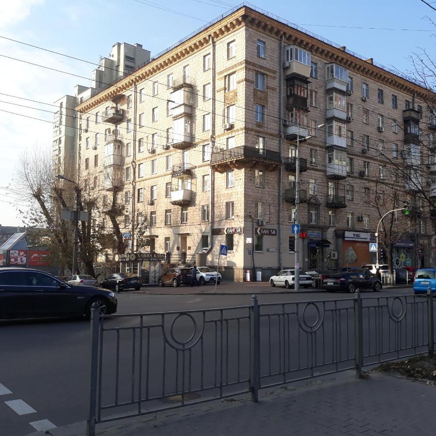 Velka Vasylkivska, 132,, * Kyiv